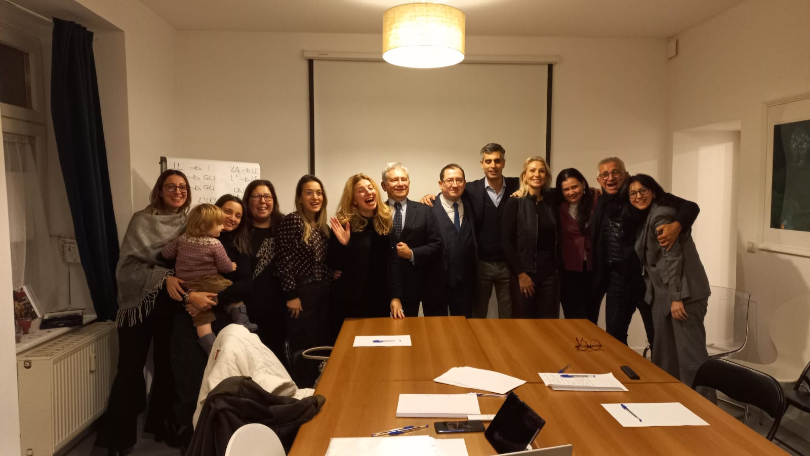 Foto di gruppo con alcuni degli associati di Italawyers International presenti all'Assemblea di Lussemburgo 2025